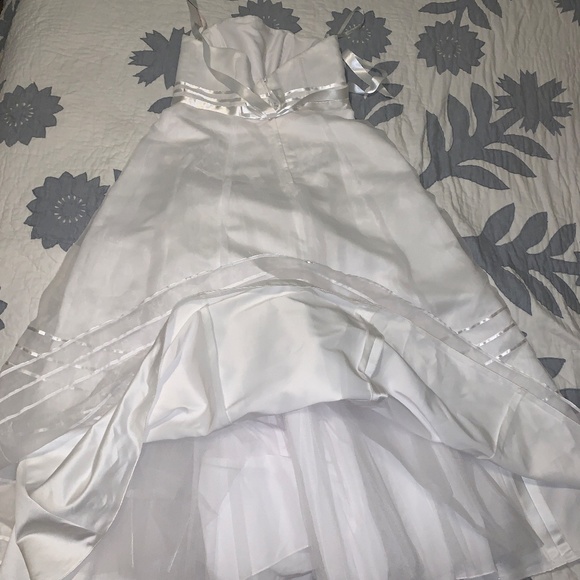 David's Bridal White Strapless Satin Wedding Dress - Size 16 - New in Box - Picture 3 of 16